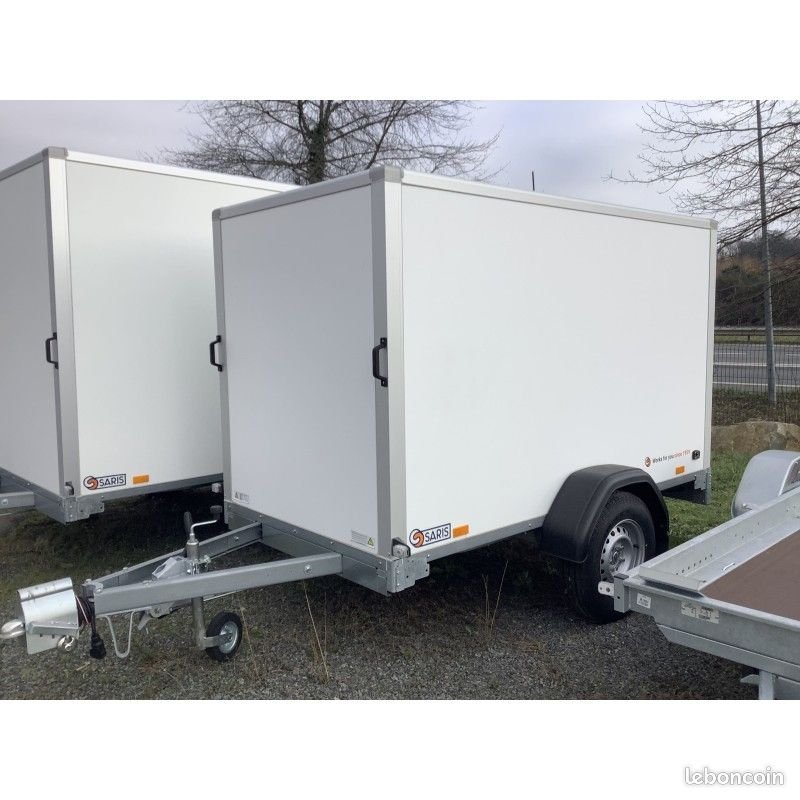 A31 Reboque Furgão Saris DV135F - Image 1